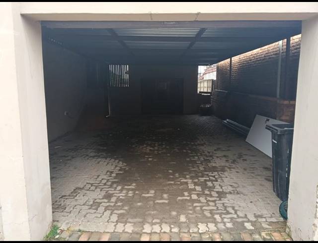 2 BEDROOM PROPERTY TO RENT IN SELECTION PARK